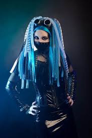 Classy goths are a gothic subset who mix a macabre and brooding aesthetic with. How To Dress According To Your Gothic Type