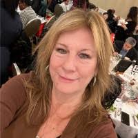 Danielle Fafalios Email & Phone Number