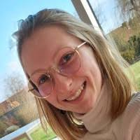 60+ "Anne Hove" profiles