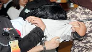 Suspek kes bunuh intan suraya juga akan didakwa merogol seorang kerani di teluk kumbar (video) masyaallah.sanggup kau buat mcm tu pada. Rayuan Isteri Bunuh Suami 8 Oktober