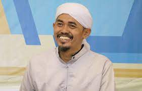 Maybe you would like to learn more about one of these? Hasan Basri Wakapolda Mana Guru Pendidik Bukan Cuma Pengajar Hilyah Belajar