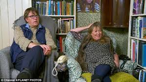 Gogglebox couple giles and mary. Gogglebox Star Mary Killen Slams People Who Buy 100 Inch Monster Tvs Daily Mail Online