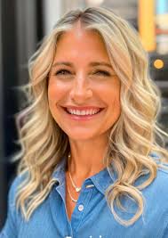 Monica Bates's Instagram, Twitter & Facebook