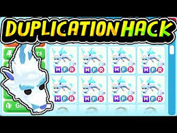 Adopt me is a popular roblox game, published by dreamcraft. Duplication Pet Hack In Adopt Me January 2021 How To Duplicate Pets Glitch Working 100 Roblox Youtube