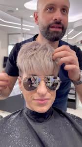 🔥🔥Da Corto a più Corto… 🔥🔥 🔥🔥Da Biondo a più Biondo🔥🔥, ⚜️Fiocco  Parrucchieri dal 1978⚜️, ⚜️⚜️Parrucchieri per Passione ⚜️⚜️, Model:  @tweety1184 , Official Brand: @hairtium