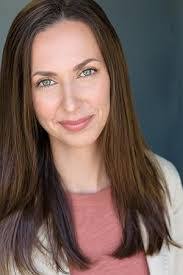 Eileen Shaw's Instagram, Twitter & Facebook