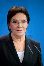 Premier ewa kopacz zadeklarowała, że wierzy w uczciwość wicepremiera, ministra obrony tomasza siemoniaka w sprawie przetargu na śmigłowce dla polskiej armii. Ewa Kopacz Editorial Photography Image Of Kopacz State 51449227