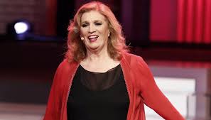 Jun 10, 2021 · iva zanicchi e mara maionchi a venus club: Draghi Il Messaggio Di Iva Zanicchi Per Il Centrodestra Virgilionotizie