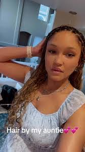 Kerri Rector's Instagram, Twitter & Facebook