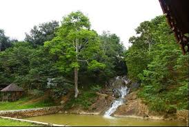 Lahat yang saat ini memiliki identitas baru, yaitu sebagai kota seribu air terjun dan megalit. Tempat Wisata Air Terjun Sekitar Samarinda Kutai Barat Kutai Timur Paser Utara Kalimantan Timur Khan Web Id