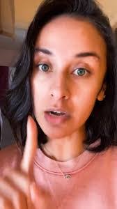 Ali Studer's Instagram, Twitter & Facebook