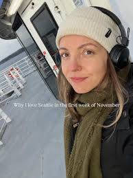 Why did the sauna have to go in the trees? For the views 🌊 👋 I'm Anna-Jean,  I share life in the Pacific Northwest, slow moments in nature and cozy  stays. If