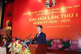 Nhóm bị can trong vụ lừa đảo hơn 600 tỷ đồng vietcombank. Ä'áº£ng Bá»™ Vietcombank Chi Nhanh ThÄƒng Long Ä'áº¡i Há»™i Ä'iá»ƒm Báº§u Trá»±c Tiáº¿p Bi ThÆ°