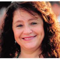 Eleanor Combs Email & Phone Number