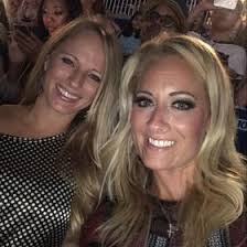 Corrie Hart's Instagram, Twitter & Facebook