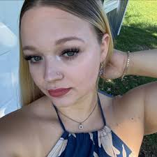 Sunday Mimosas at Lakeside Oasis in Onalaska Texas