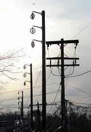 Per the bureau of labor statistics, the mean hourly rate for a lineman in california is $44.96 per hour. Utility Poles Generate Heat From Long Island Residents The New York Times