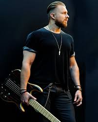 Lookin' at the FewtchaAAAaAaAhhHhHh…….(future.) 🪐 And it works. Music. I'm  talkin' about MUSIC. That's what I do, that's what I like thats what I  master and thats what I promote