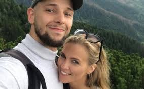 Niestety, w komentarzach pojawiły się głosy krytyki. Agnieszka Kaczorowska Miala Az 3 Suknie Slubne Ktora Najpiekniejsza