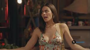 Naked Esmeralda Pimentel in 40 y 20 < ANCENSORED