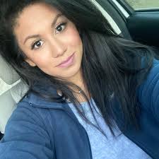 What curriculum is recommended for bilingual Kinder and First grade  students?