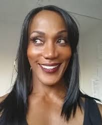 Lenda Murray's Instagram, Twitter & Facebook