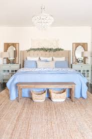 It's so easy to create a sense of calm and tranquility with white. Beautiful Blue And White Bedroom Decor Styling