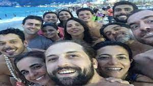 Travel guide resource for your visit to o freixo. A Esquerda Caviar Na Praia Onde Esta A Tal Diversidade