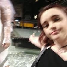 Carissa Mack's Instagram, Twitter & Facebook