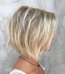 razored bob with blonde highlights haarschnitt haarschnitt fur dunnes haar frisuren haarschnitte