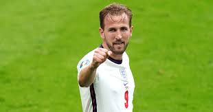 Harry kane of england celebrates after scoring his team's first goal during the 2018 fifa world cup russia round of 16 match between. Wcbzjrnybmztmm