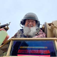 OK, boys. Things you never want to say to your woman ... I'll go first:  "Well, that's not how my mama cooked it." If you already messed up, take  cover! You want