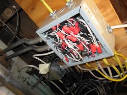 Is It Safe To Have Two Circuits Passing Through One Junction Box? - Quora