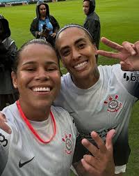 Após convocação para a Copa, Andressa Alves é anunciada pelo Houston Dash