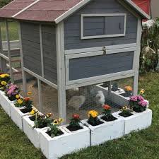 Great Idea Using The Blocks Chicken Garden Chickens Backyard Diy Chicken Coop