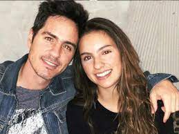 Por este medio puedo estar en contacto con todos los fans. Maria Jose Del Valle Mama De Lorenza Hija Mauricio Ochmann Actitudfem
