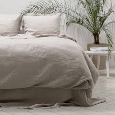 Add a touch of elegance, class, and simple luxury to your bedroom look with this stunning linen duvet cover. Natural Washed Bed Linen Duvet Crushed Linenme