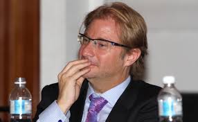 According to indigo report, the writer lives in the city of tel aviv, where he identifies himself as andrés rosenberg and bought an apartment from lissa, a real estate executive. Andres Roemer Archives Ruetir