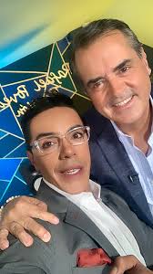 Oh el@periodista y presentador RAFAEL POVEDA. Rafael Poveda Mendoza en  #EsUnPlacer Teleamiga Más de 40 años de trayectoria , no se pierda su  apasionante historia 7:00 pm