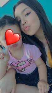 Bilingual babysitter• 👶🏻🧸🍼 Are your looking for someone caring and  responsible to babysit your kids/babies? I'm available! Hi everyone! My  name is Andrea, I'm 21 years old and I work as a