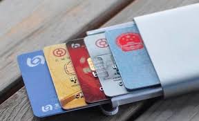 Build two profiles and switch between them instantly to fit whatever social setting you are in. Xiaomi Miiiw Metal Pop Up Business Card Holder Offers In 9 99 At Geekbuying Flash Sale Xiaomitoday