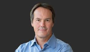 Steven Pigg's Instagram, Twitter & Facebook