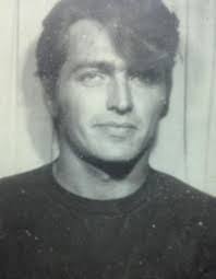 Alva Lee's Instagram, Twitter & Facebook