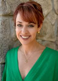 Nichols wins adviser award