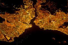Nasa, i̇stanbul'un güzelliğini gözler önüne seren bir kare paylaştı. Istanbul At Night