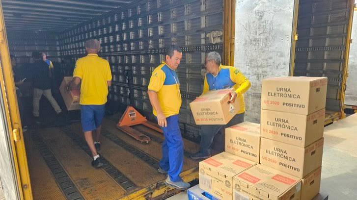 TRE inicia distribui&ccedil;&atilde;o de urnas eletr&ocirc;nicas em MT e prioriza munic&iacute;pios mais distantes &ndash; CircuitoMT