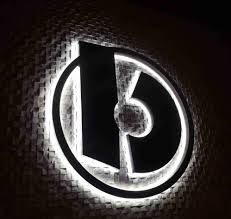 Logo Z Blachy Podswietlenie Halo Mercedes Benz Logo Logos Vehicle Logos