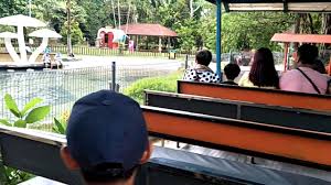 Tempat rekreasi berhampiran abang seri homestay feldajaya trolak sungkai. Percutian Di Taman Rekreasi Air Panas Sungai Klah Perak Youtube
