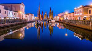 Questo indirizzo email è protetto dagli spambots. Vita Notturna A Cesenatico Con Il Tiki Comber Cocktail Bar