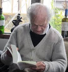 Nicanor parra sandoval, född 5 september 1914 i san fabián de alico i biobío, död 23 januari 2018 i la reina utanför santiago, 1 2 var en chilensk poet, självutnämnd antipoet.hans verk har haft stort inflytande i den spanskspråkiga litteraturen. Nicanor Parra Wikiwand